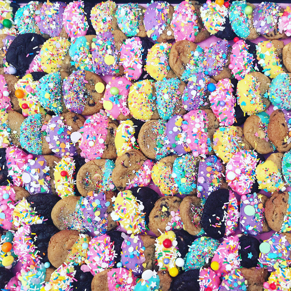 RAINBOW CONFETTI COOKIES